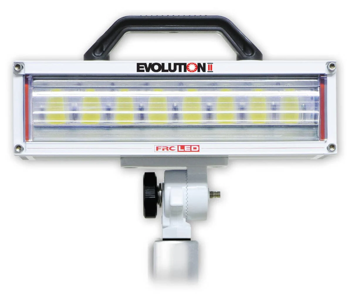 EVOLUTION II LED Twistlock Telescopic Poles