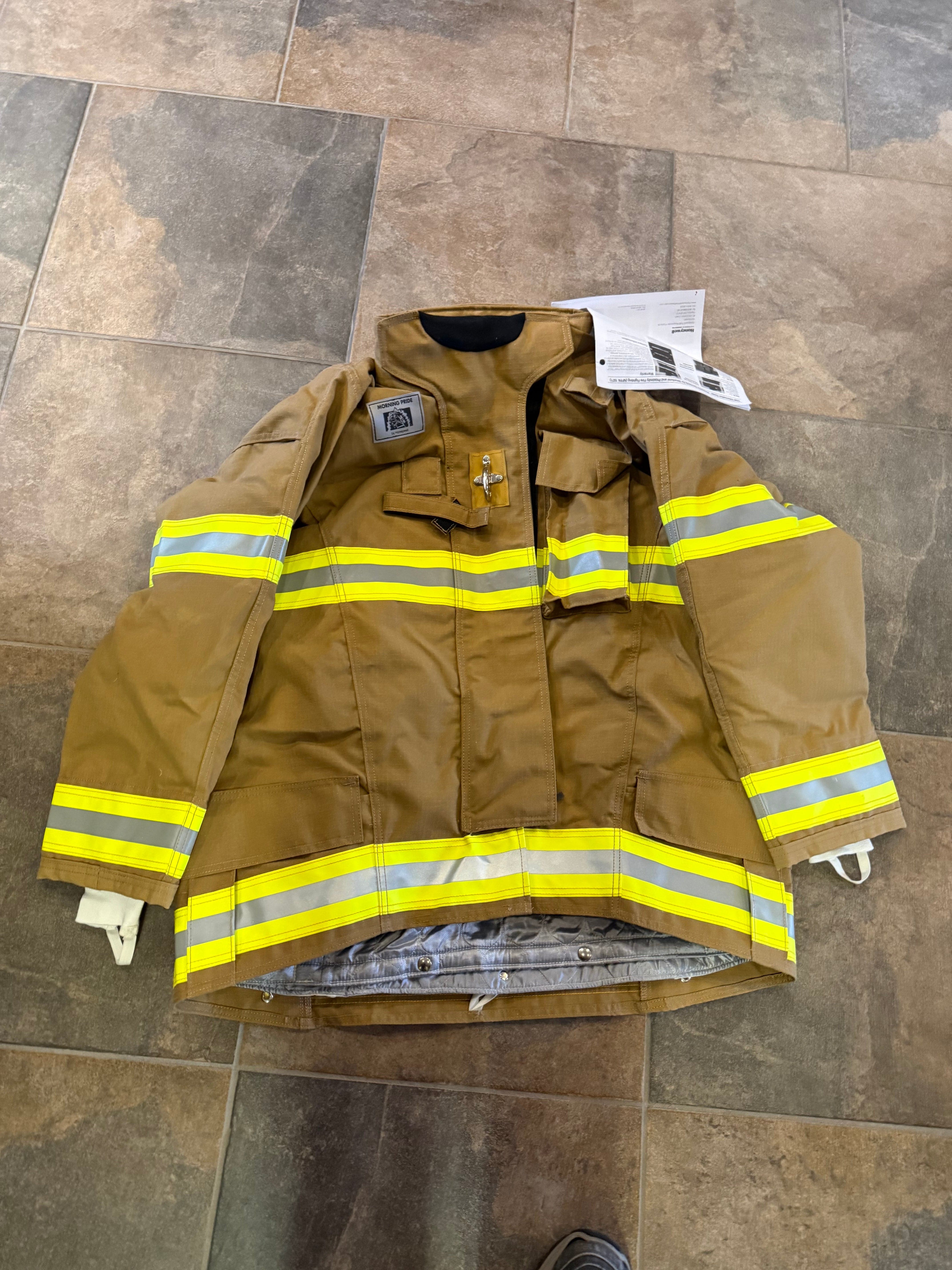 Morning Pride Turnout Coat – Size 50 Chest