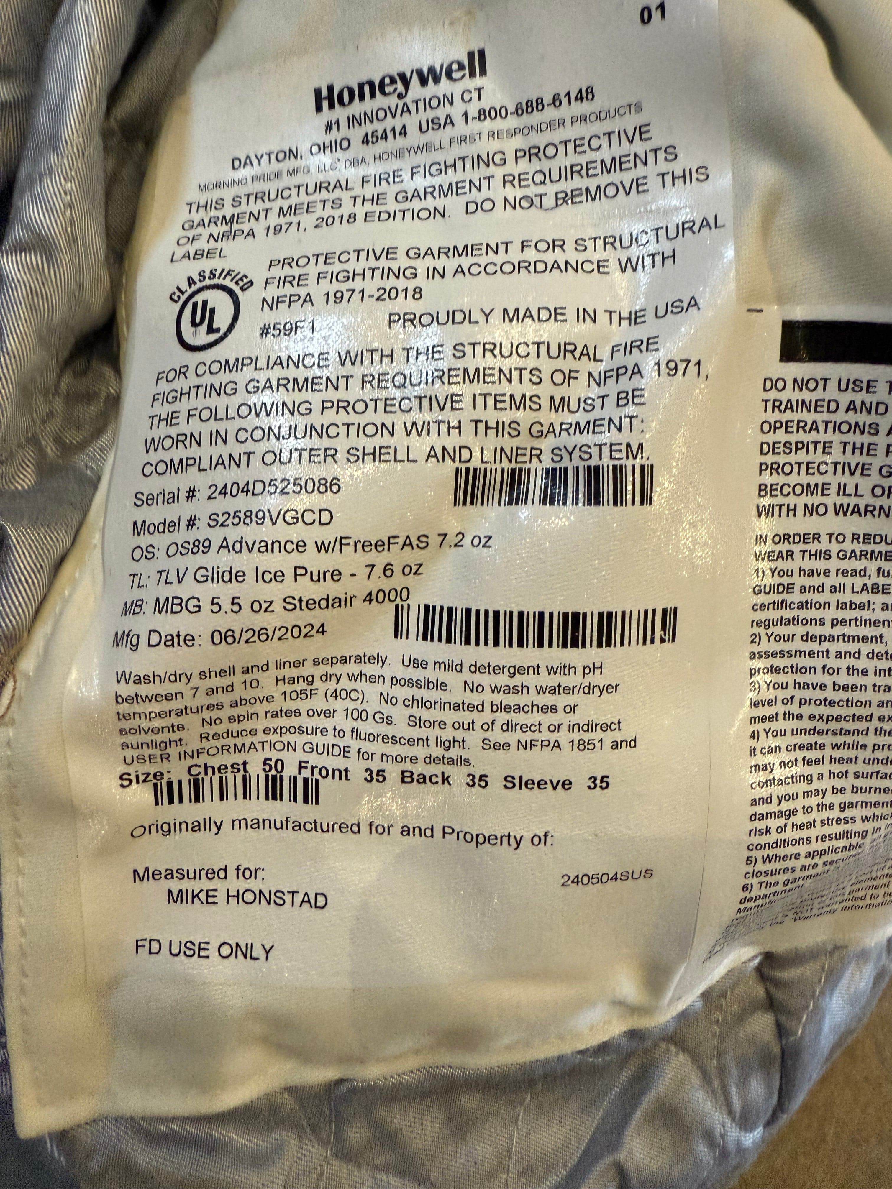 Morning Pride Turnout Coat – Size 50 Chest - Image 3
