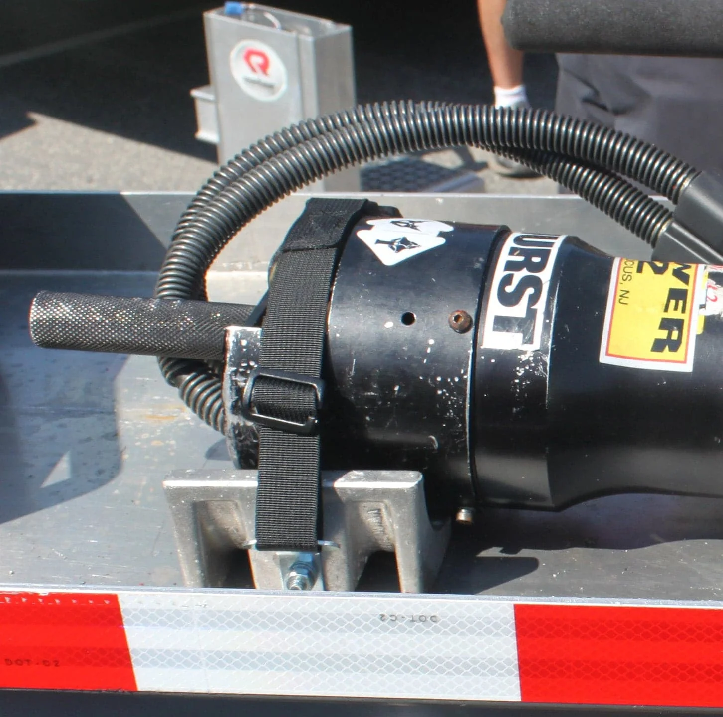 Ziamatic Horizontal Extrication Tool Holder with Strap - Image 3